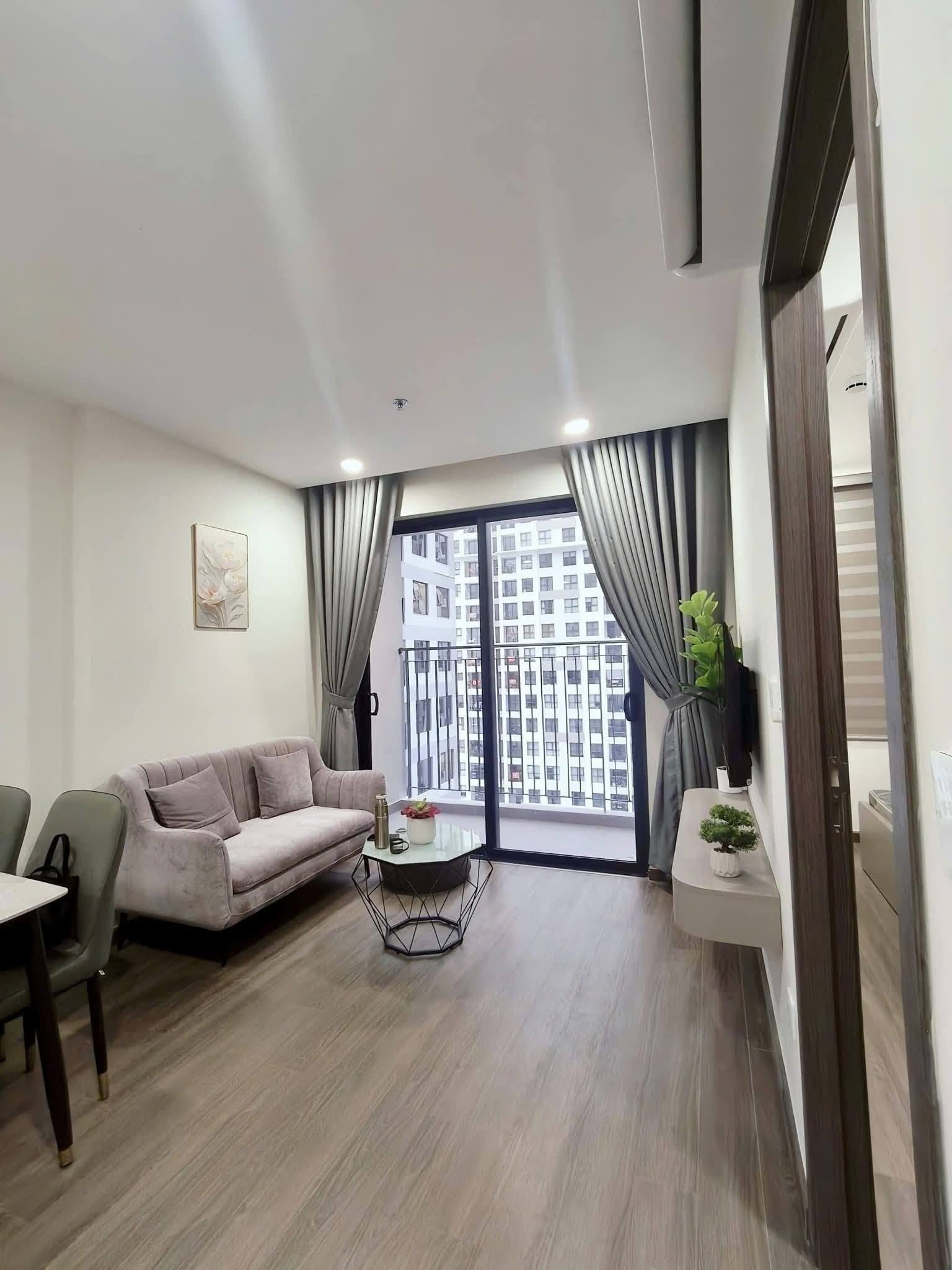 2br Fully Furnished Apartment - Fpt Plaza 3, Ngu Hanh Son — 2BR fully furnished (photo 1)