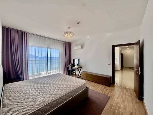 Spacious 3br Apartment with City View - Blooming Tower — 3BR fully furnished (photo 4)