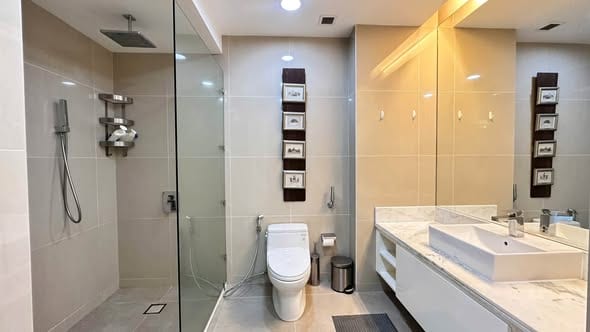 1br Apartment in Azura - Long Term Lease — 1BR fully furnished (photo 3)