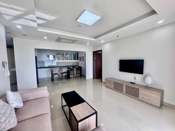 3br High Floor Apartment with Pool - Blooming Tower — 3BR fully furnished (photo 3)