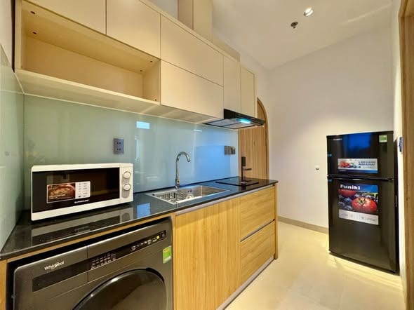 Sea View Studio with Flexible Lease - Son Tra — Studio fully furnished (photo 3)