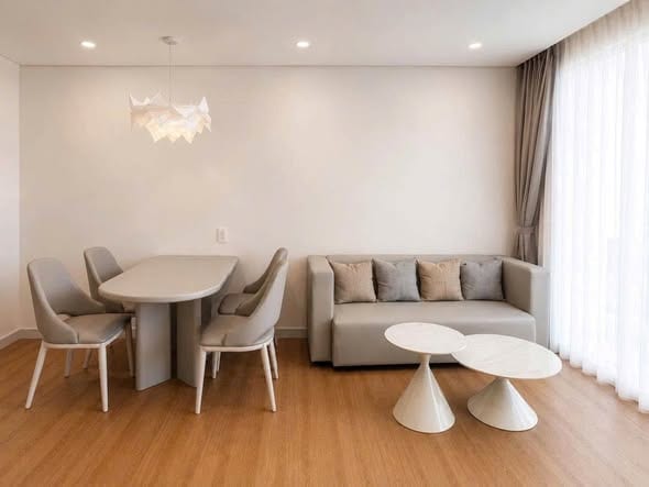 Luxury 1br Apartment, High-floor with Sea View - My An — 1BR fully furnished (photo 3)