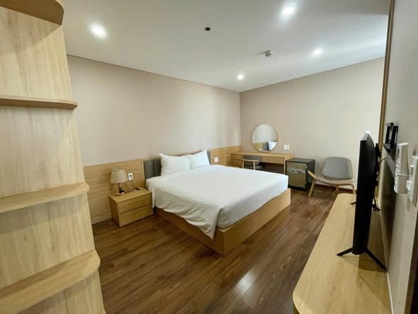 1br Apartment, Fully Furnished - Bach Dang Complex — 1BR fully furnished (photo 3)