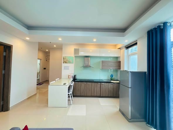 2br Harmony Tower Apartment, 3 Mins to Beach — 2BR fully furnished (photo 1)