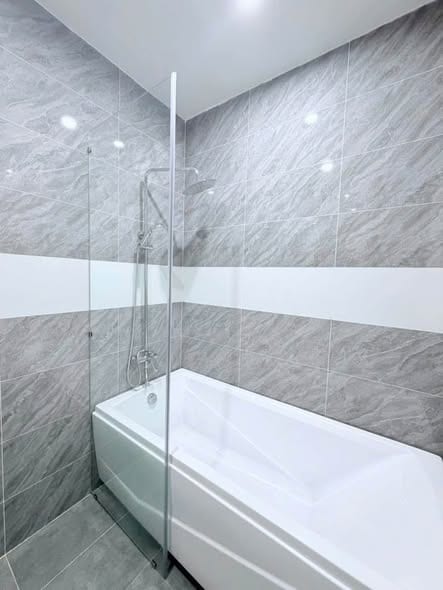 Premium Apartment with Bathtub - Son Tra — 1BR semi furnished (photo 2)