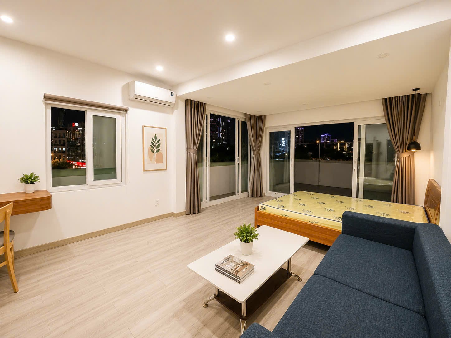 1br Penthouse with Large Balcony & Han River View - Hai Chau — 1BR fully furnished (photo 1)