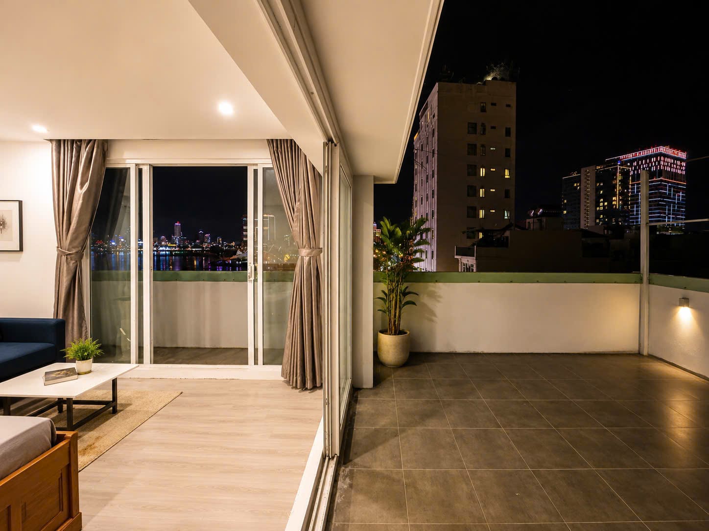 1br Penthouse with Large Balcony & Han River View - Hai Chau — 1BR fully furnished (photo 2)
