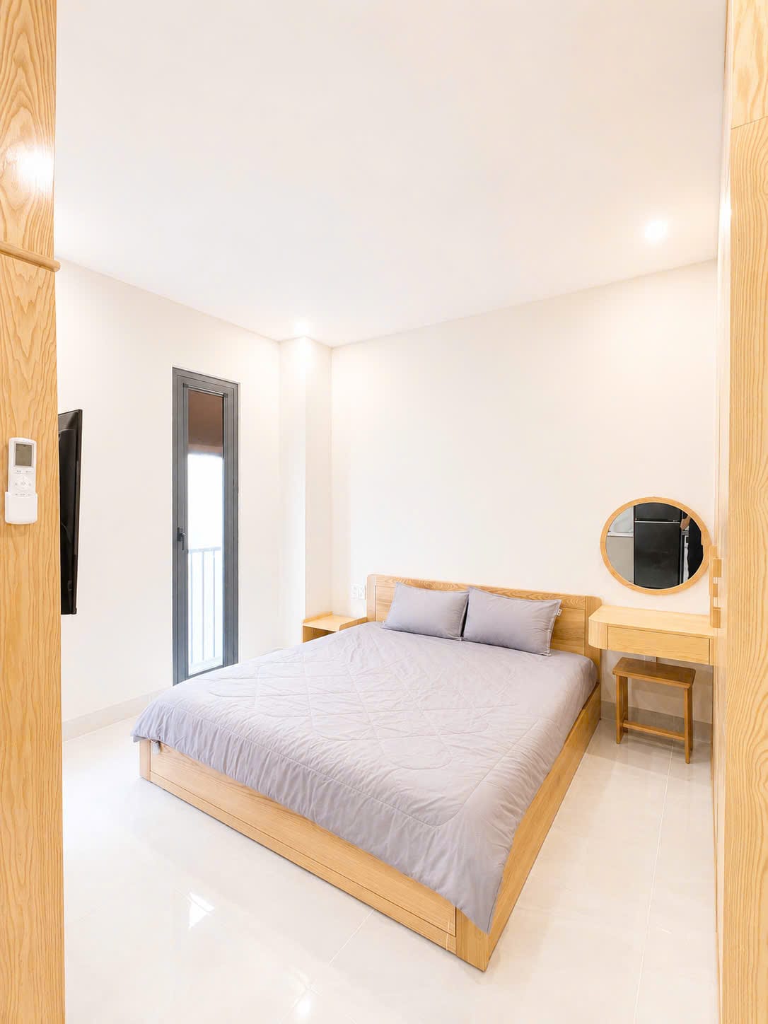 Studio with Washer/dryer by the River — Studio fully furnished (photo 4)