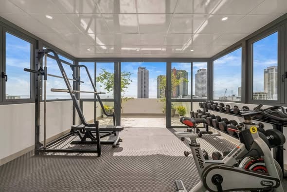 Spacious 1br Apartment with Rooftop Gym - Son Tra — 1BR fully furnished (photo 2)
