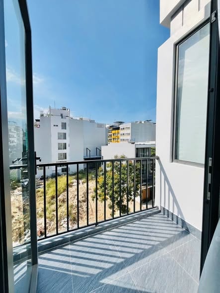 Cozy Studio with Balcony Near Beach - Khue My — Studio fully furnished (photo 3)
