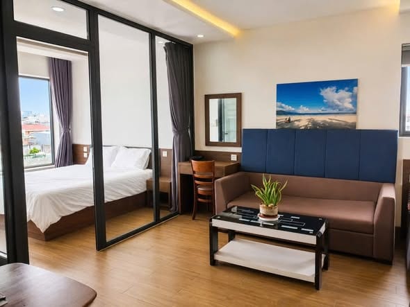 Modern 1br Apartment Near My Khe Beach - Ngu Hanh Son — 1BR fully furnished (photo 1)
