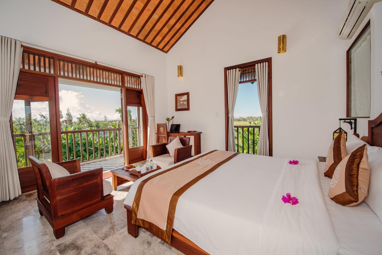 Enjoy Mountain & Beach Living at This Spacious Son Tra Apartment — 1BR fully furnished (photo 5)