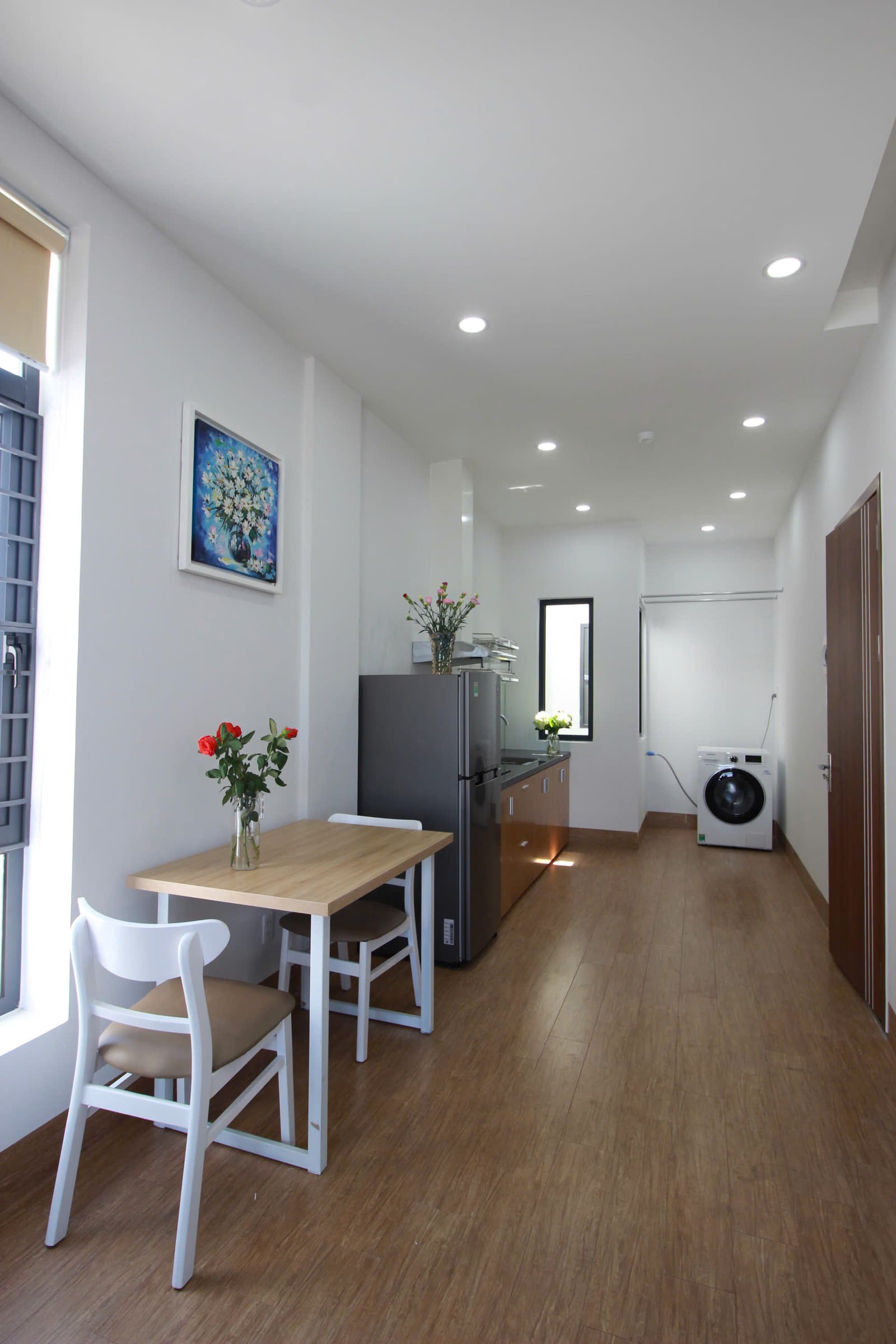 1br Fully Furnished Apartment Near Ham Nghi Lake - Thanh Khe — 1BR fully furnished (photo 1)