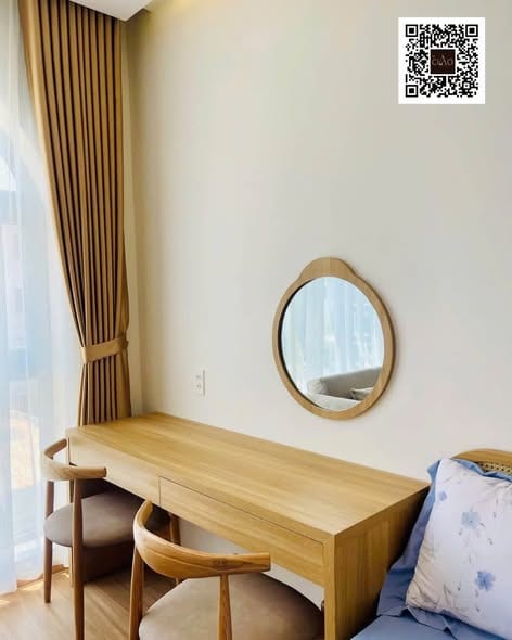 Spacious Front Room for Rent - Phuoc Truong — Studio fully furnished (photo 2)