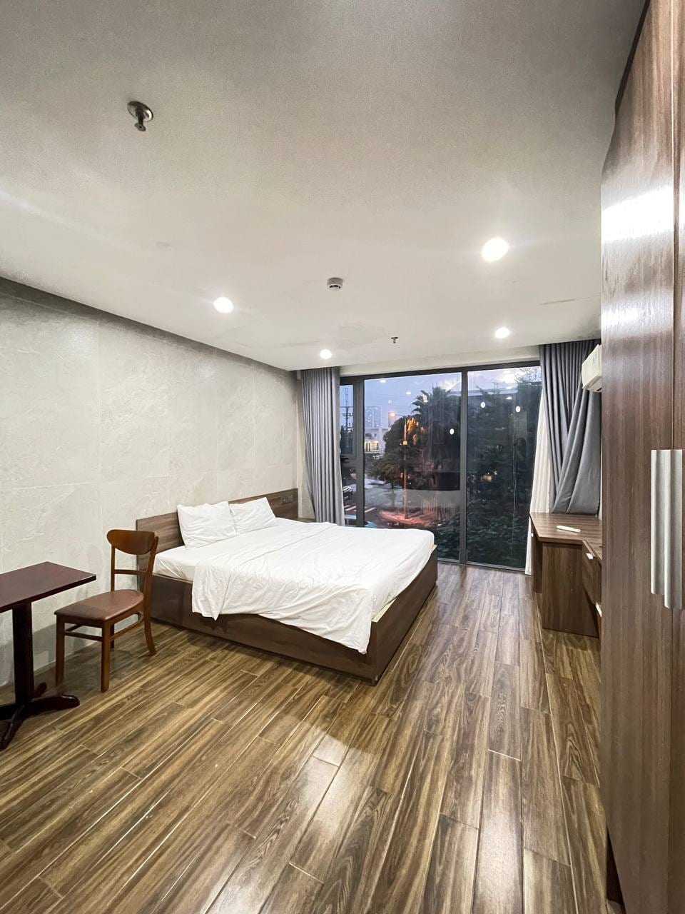 Spacious Studio Apartment with Parking - Son Tra — Studio fully furnished (photo 1)