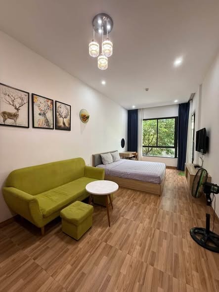 Bright Studio with Balcony, River Proximity - Da Nang — Studio fully furnished (photo 1)