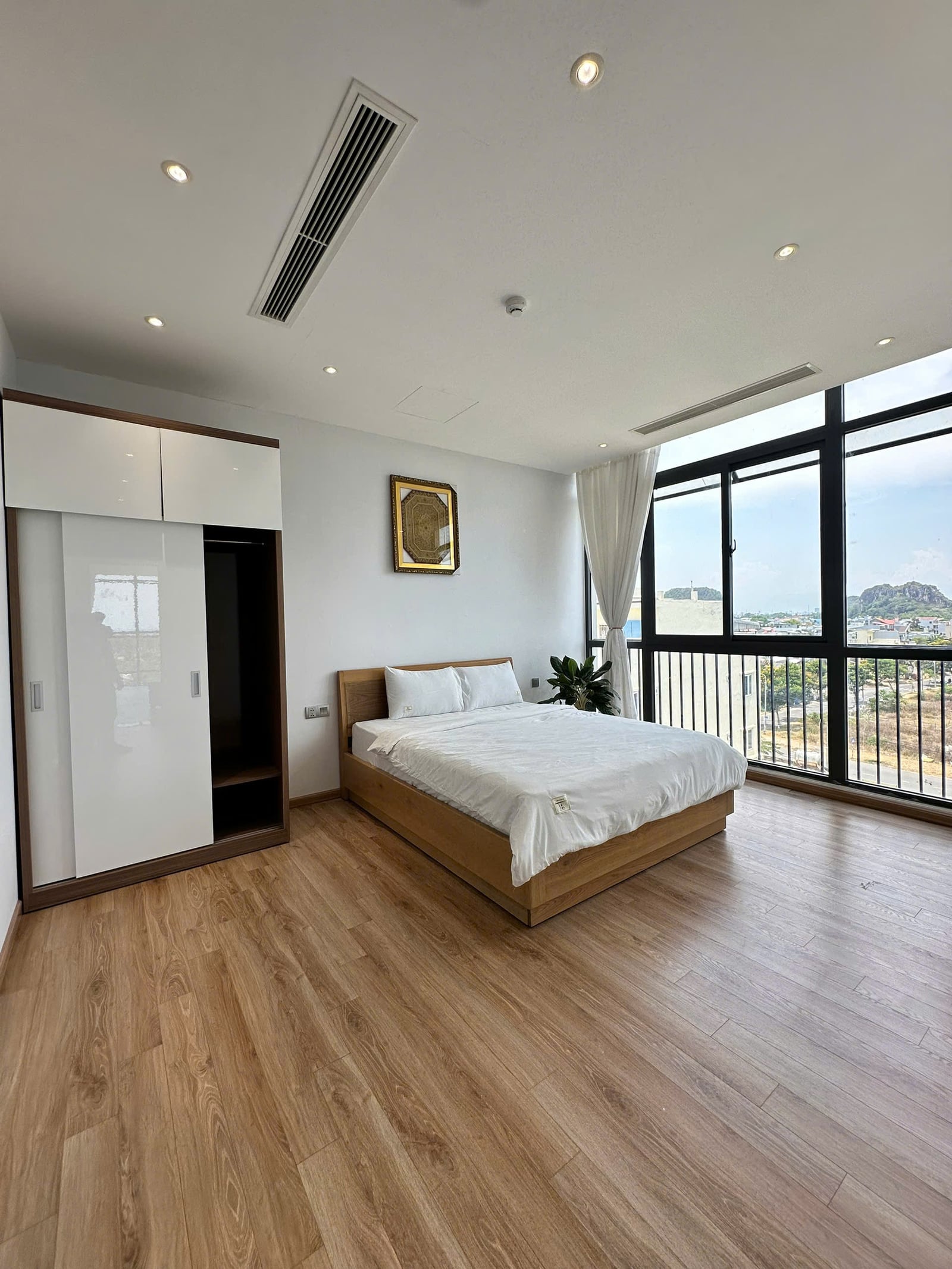PENHOUSE FOR RENT IN NGU HANH SON, DA NANG — 2BR fully furnished (photo 3)