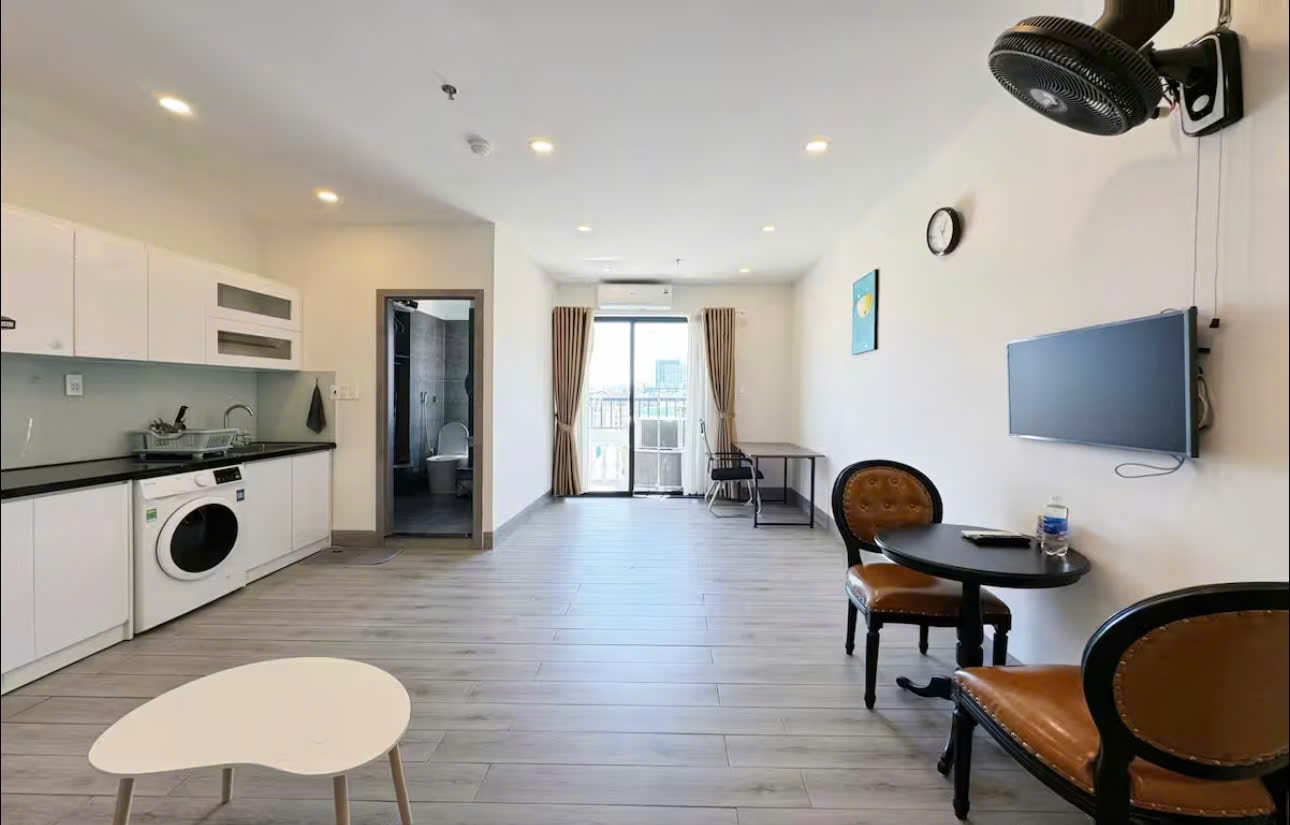 1br Apartment High Floor with Balcony View - Son Tra — 1BR fully furnished (photo 4)