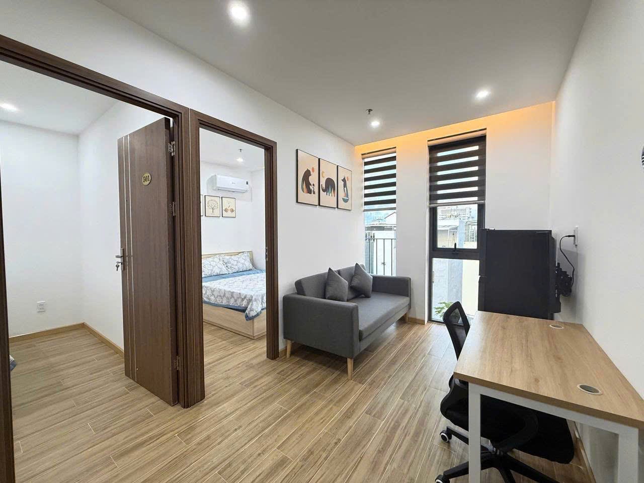 2br High-floor Apartment with Balcony - My An — 2BR fully furnished (photo 1)
