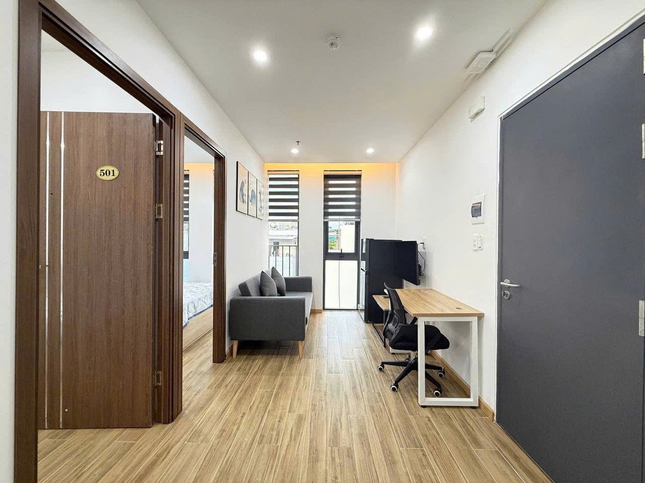 2br High-floor Apartment with Balcony - My An — 2BR fully furnished (photo 8)