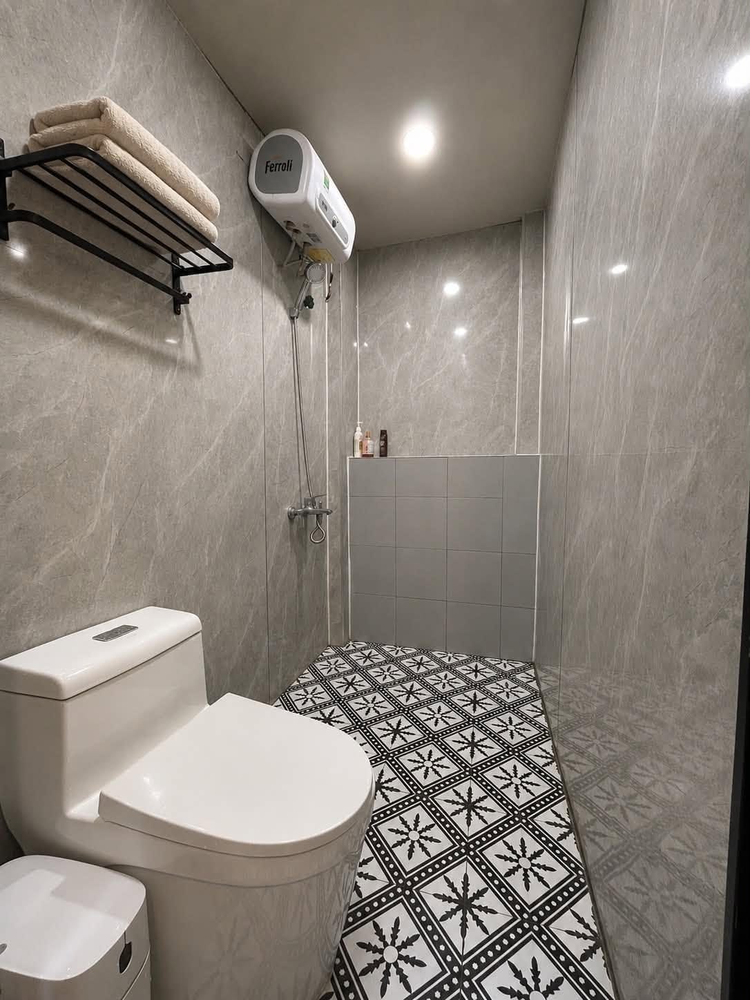 1-bedroom Furnished Apartment with Private Balcony - An Thuong — 1BR fully furnished (photo 5)