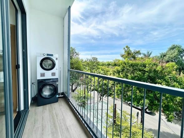 1br Apartment with Big Balcony - My An — 1BR fully furnished (photo 1)