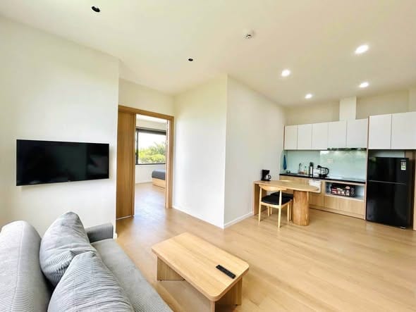 1br Apartment with Big Balcony - My An — 1BR fully furnished (photo 5)