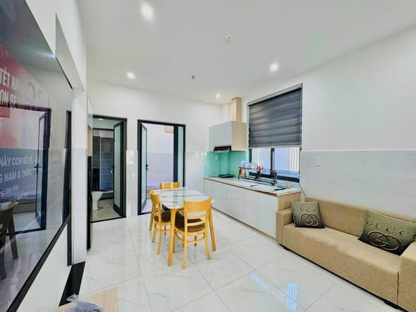 2br Apartment with Private Balcony - Khue My — 2BR fully furnished (photo 5)