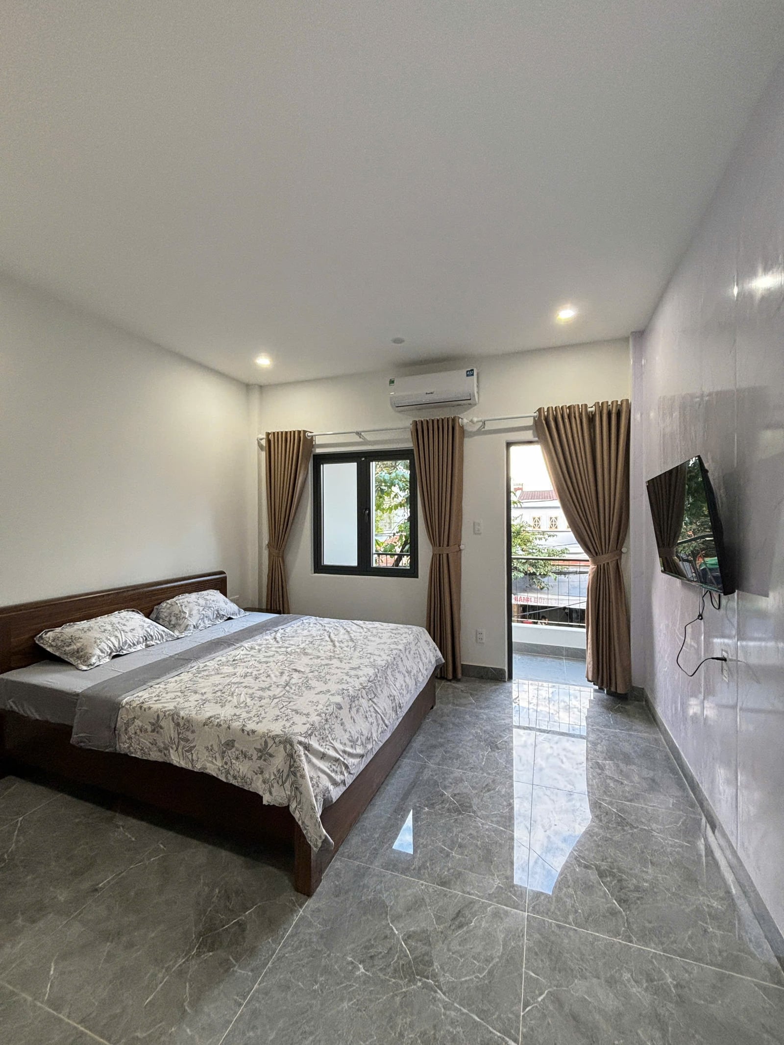 1 Bed Room For Rent in Son Tra — 1BR fully furnished (photo 1)