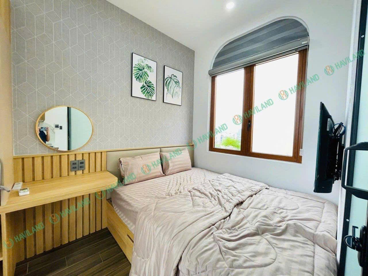 1br High Floor Apartment with Modern Furniture - Ngu Hanh Son — 1BR fully furnished (photo 1)