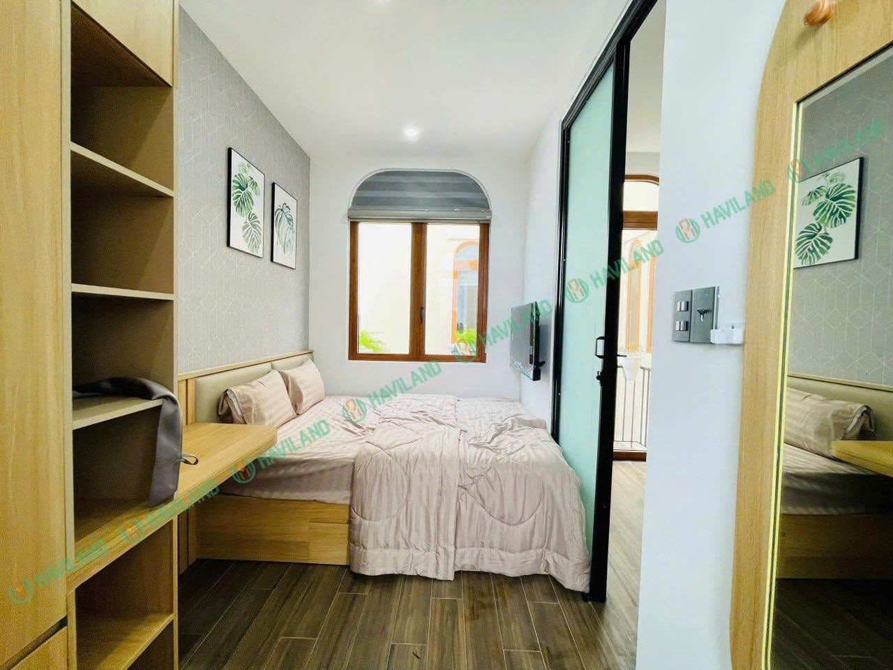 1br High Floor Apartment with Modern Furniture - Ngu Hanh Son — 1BR fully furnished (photo 3)