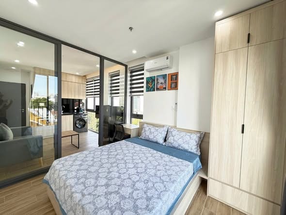 Modern 1br Apartment with Balcony - My An — 1BR fully furnished (photo 4)