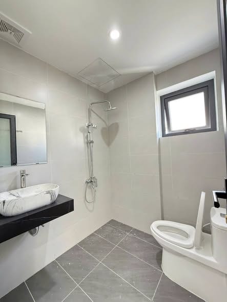 Modern 1br Apartment with Balcony - My An — 1BR fully furnished (photo 5)