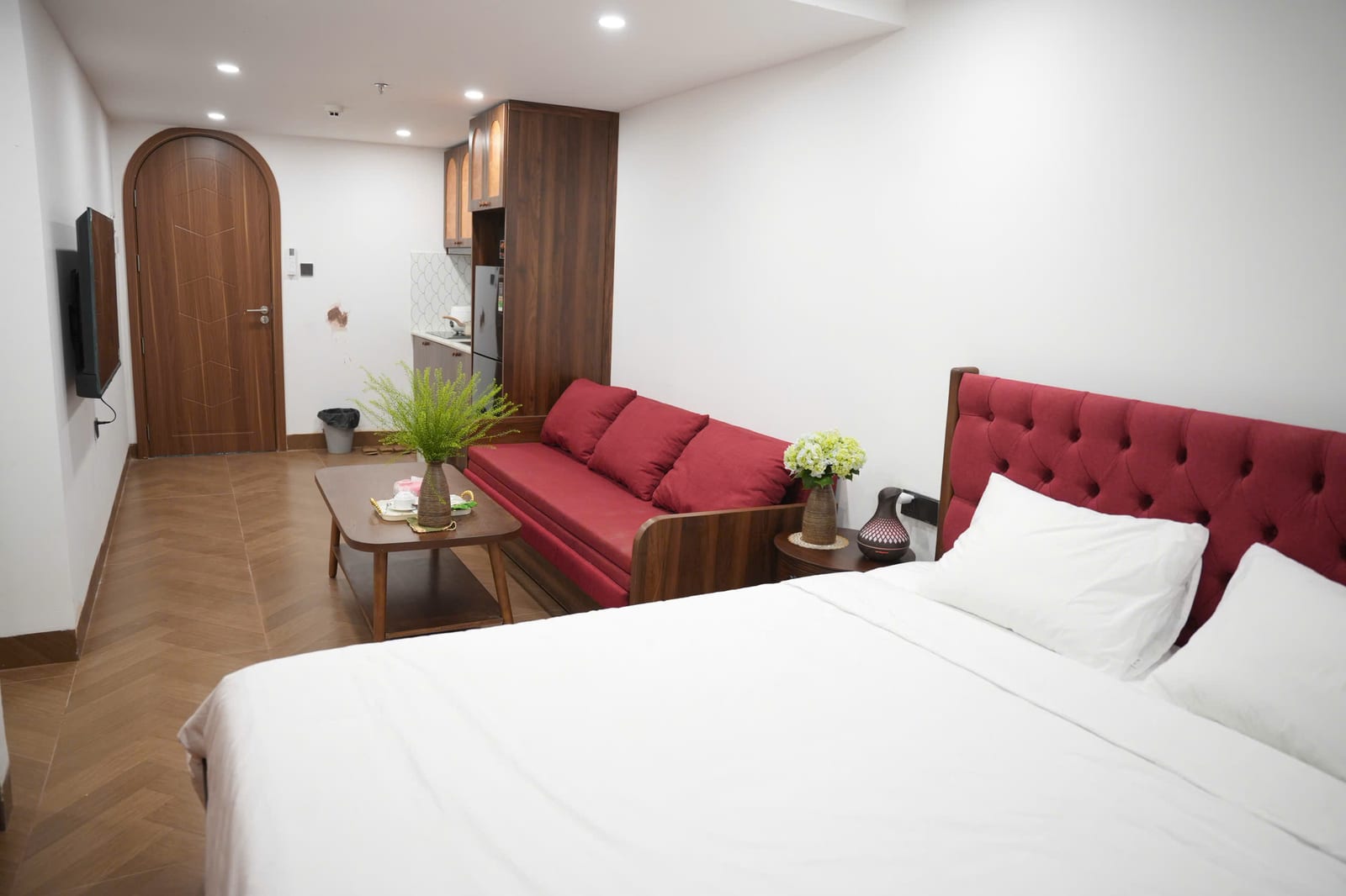Modern 1br Apartment Near My Khe Beach - My An — 1BR fully furnished (photo 6)