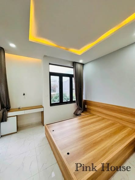 1br Apartment with Balcony - Ngu Hanh Son — 1BR fully furnished (photo 4)
