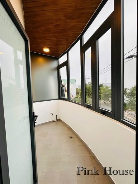 1br Apartment with Balcony - Ngu Hanh Son — 1BR fully furnished (photo 5)