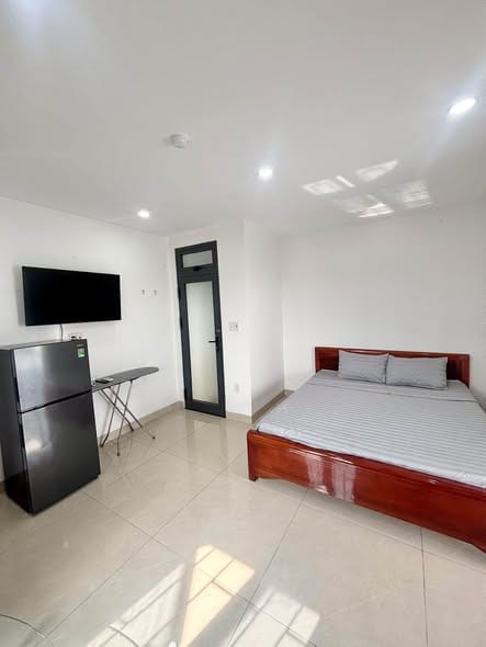 1br Apartment with River View Balcony - Khue My — 1BR fully furnished (photo 4)
