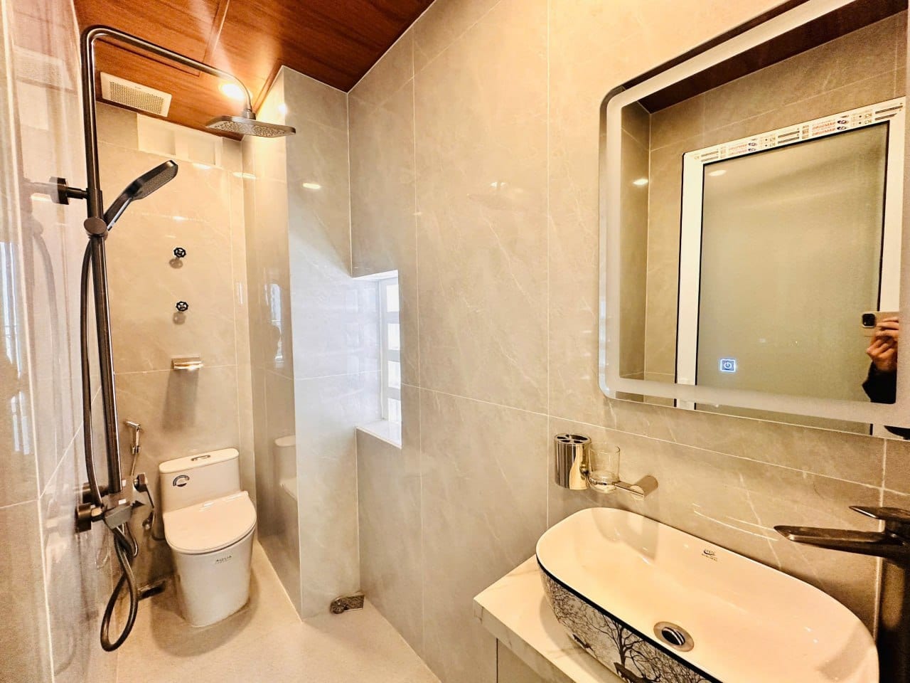 Brand-new 1br Apartment with Balcony - My Khe — 1BR fully furnished (photo 6)