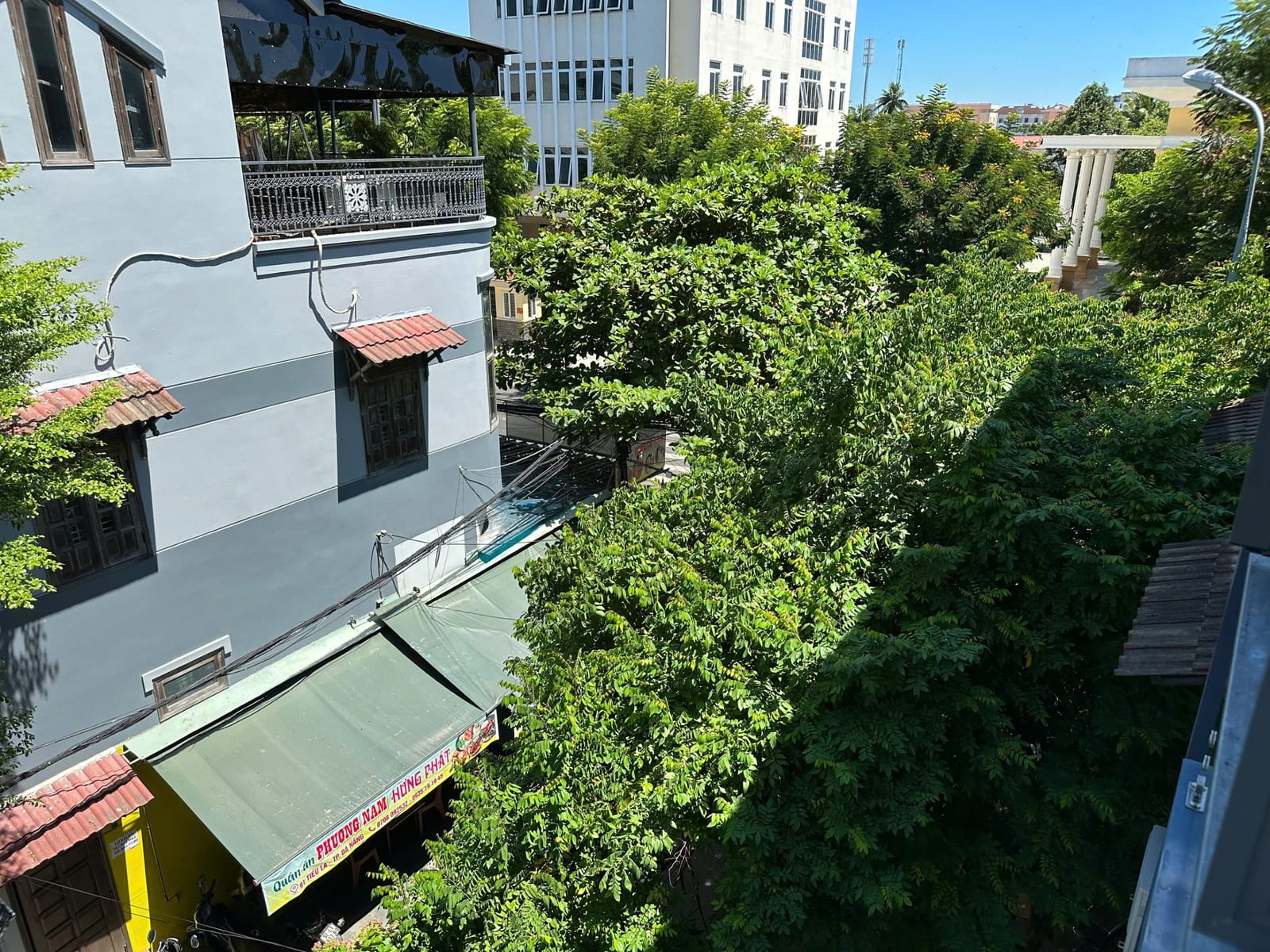 Room with Balcony for Rent - Hoa Cuong, Hai Chau — Studio fully furnished (photo 5)