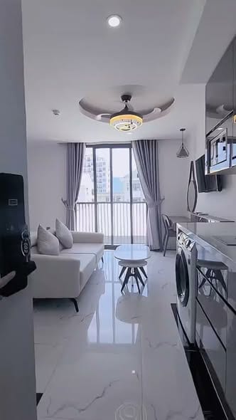 Bright Apartment with Private Washer - Phuoc Truong — 1BR fully furnished (photo 1)