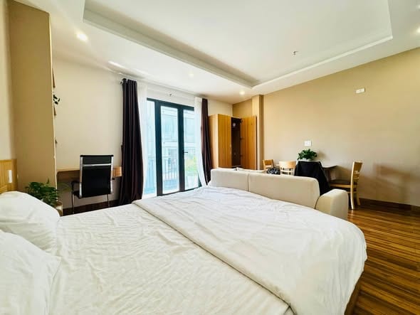 Studio with Balcony, Near My Khe Beach - Son Tra — Studio fully furnished (photo 1)