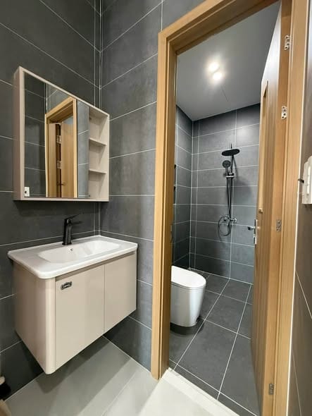 Studio Apartment with Large Balcony Near My Khe Beach — Studio fully furnished (photo 4)
