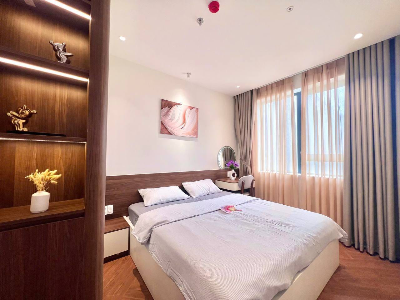 1br Apartment with Parking - Khue My — 1BR fully furnished (photo 1)