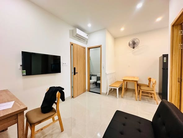 1br Apartment with Private Laundry - Hai Chau — 1BR fully furnished (photo 5)