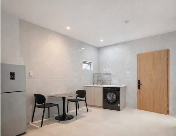 Spacious 1br Apartment with Large Balcony - An Thuong — 1BR fully furnished (photo 3)
