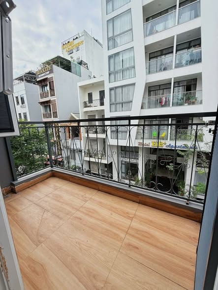 Spacious 1br Apartment with Large Balcony - An Thuong — 1BR fully furnished (photo 4)