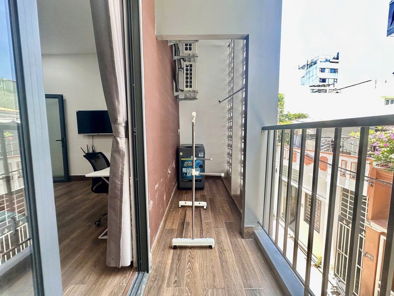 2br High-floor Apartment, Large Balcony - My An — 2BR fully furnished (photo 3)