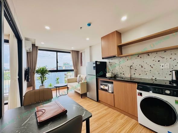 Luxury 1-bedroom Apartment Near My An Beach - Ngu Hanh Son — 1BR fully furnished (photo 2)