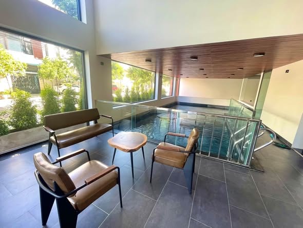 New 1br Apartment with Pool, River View - Khue My — 1BR fully furnished (photo 3)