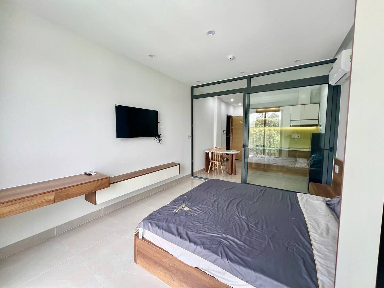 1br Apartment, Available Now - Thanh Khe — 1BR fully furnished (photo 3)